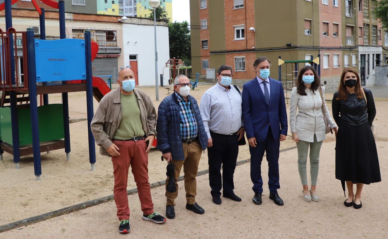 Próxima mejora de infraestructuras deportivas y juegos infantiles del barrio San José para el ocio