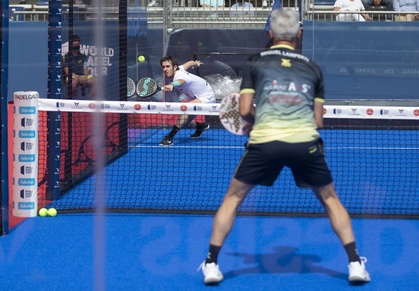 Partido entre Arturo Coello y Miguel Lamperti contra Jon Sanz y Christian Fuster.