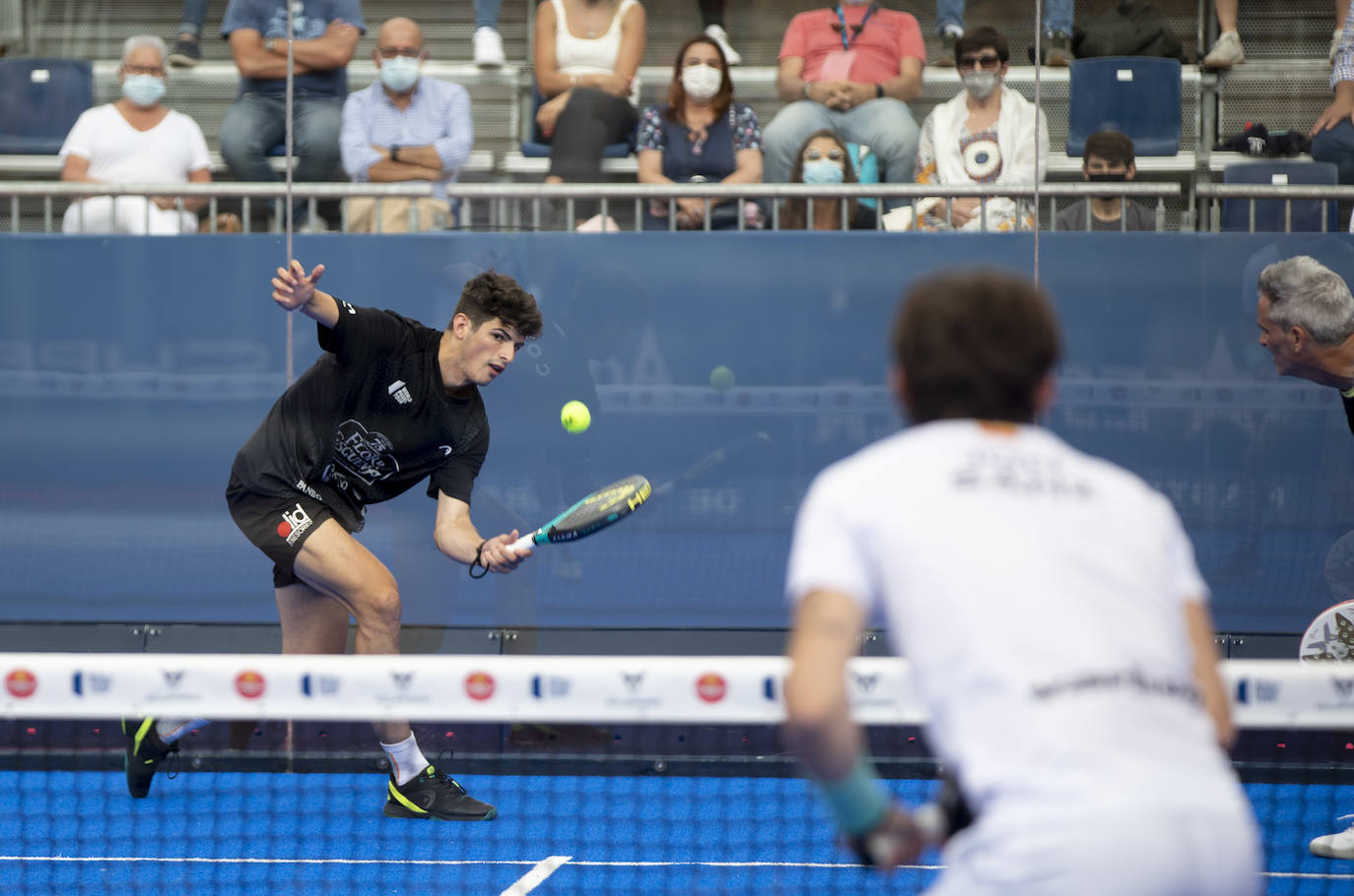 Partido entre Arturo Coello y Miguel Lamperti contra Jon Sanz y Christian Fuster.