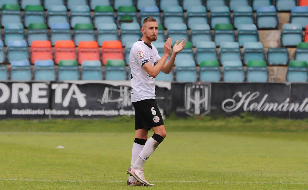 Sergio Molina, en su último partido en el Helmántico con el Salamanca UDS. 