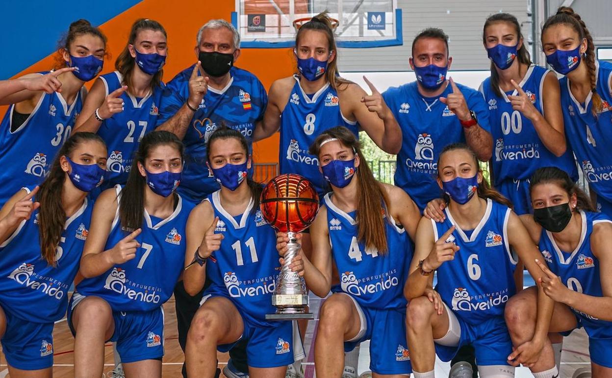 El júnior del CB Avenida inicia en Huelva la fase final del Campeonato de España
