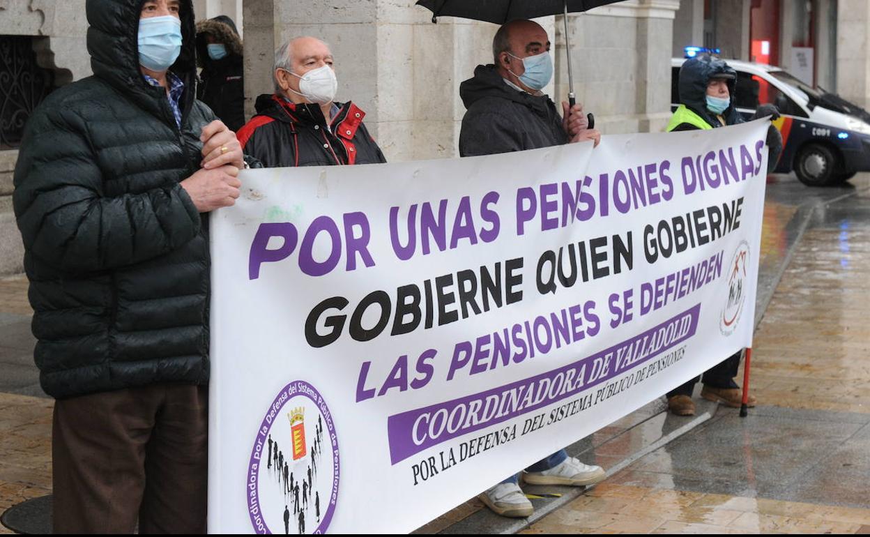 Manifestación de pensionistas el pasado mes de enero en Valladolid. 