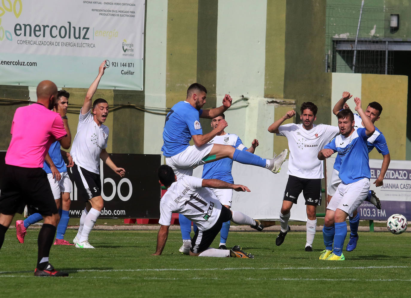 Partido entre el Unami y el Ciudad Rodrigo.