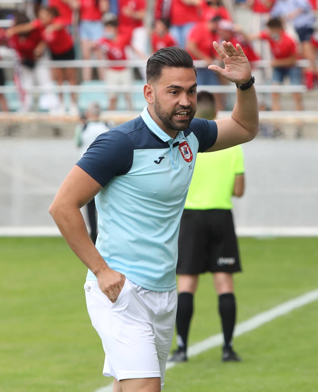 Los jugadores de Pechu doblegan a su rival y son nuevo equipo de Tercera RFEF.