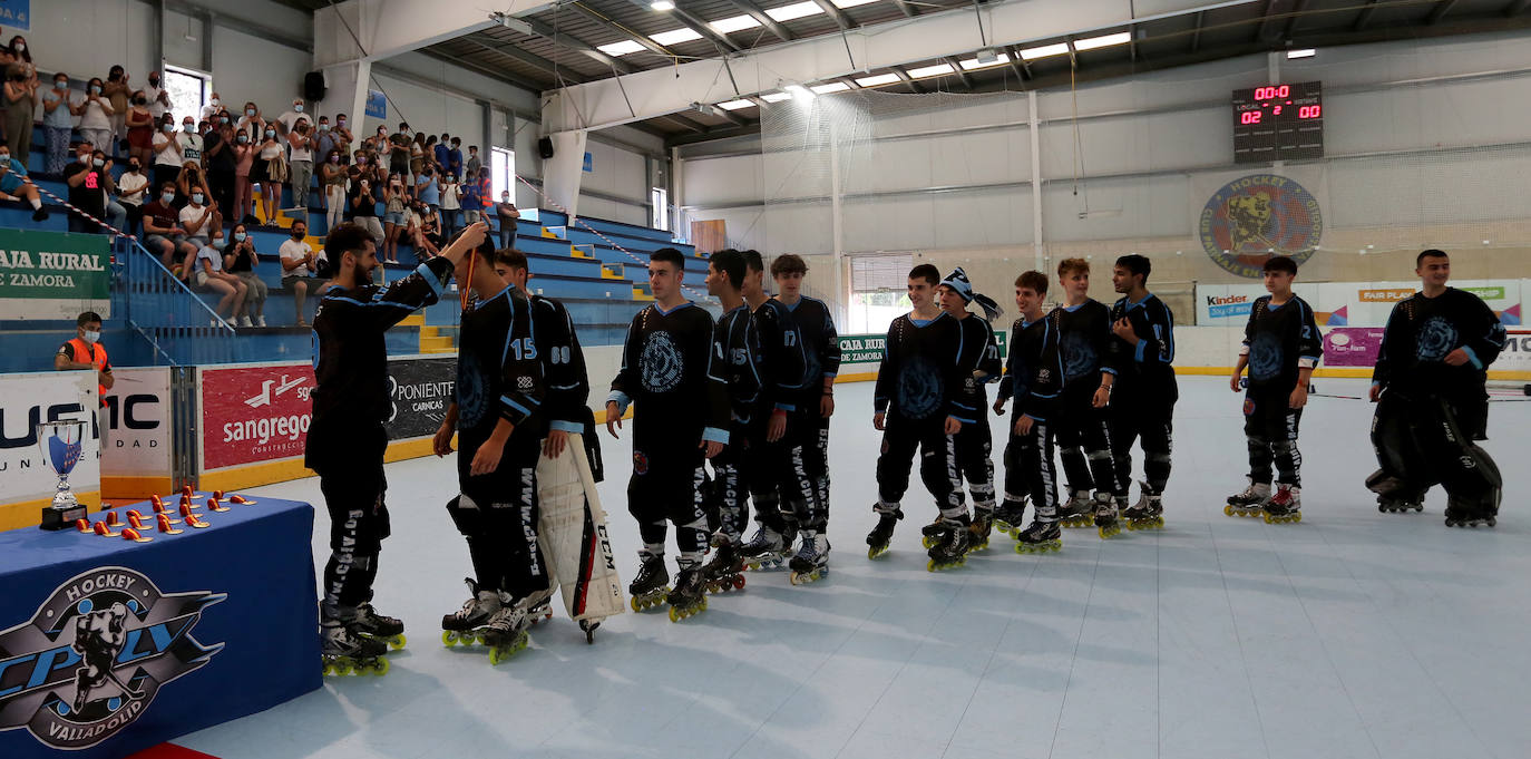 Fotos: El CPLV de Valladolid se alza con el campeonato de España Junior de hockey