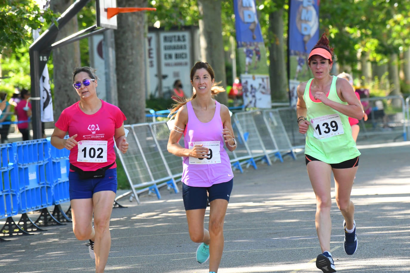 Fotos: IV Marcha y Carrera de las Mujeres en Valladolid (4/6)