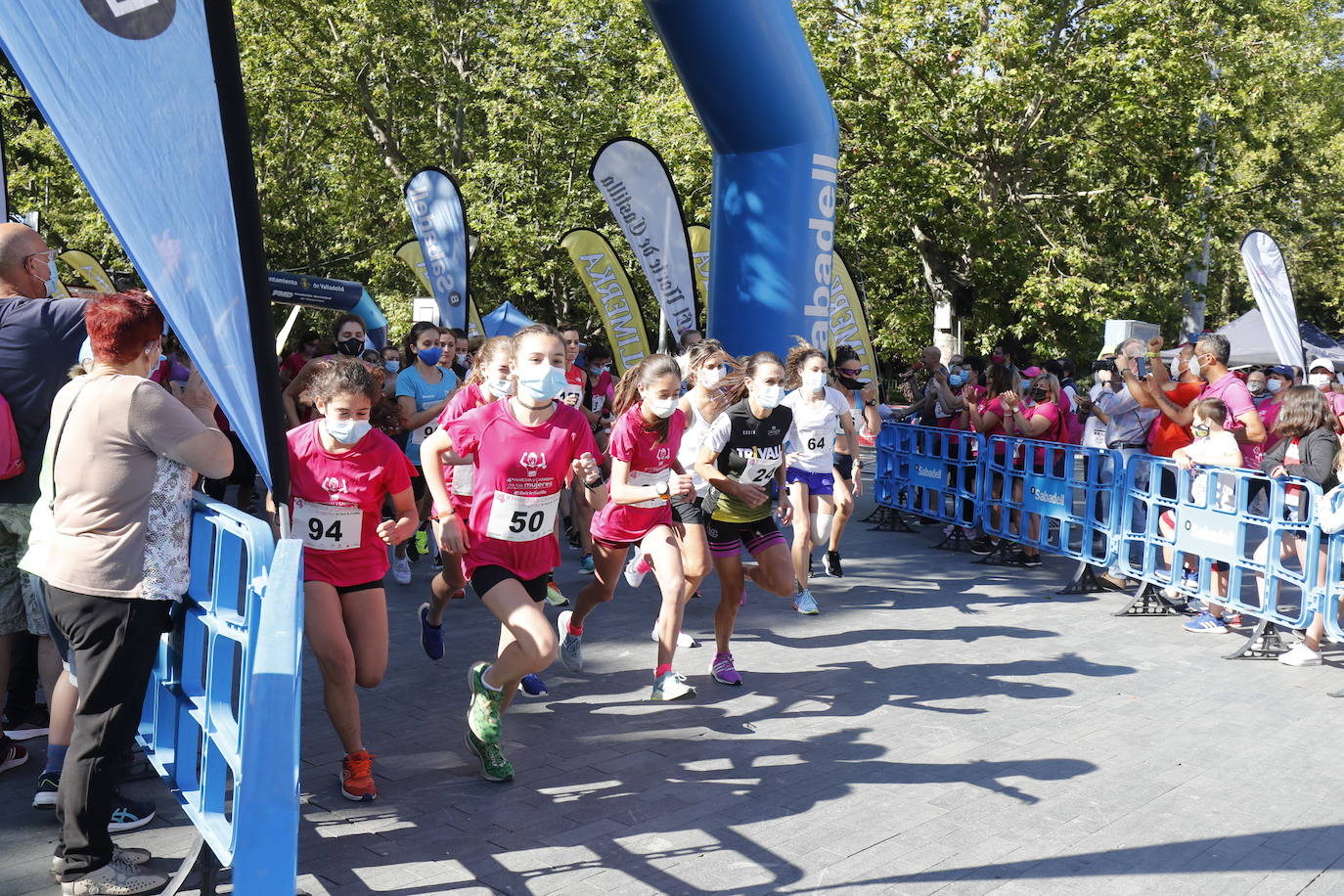 Fotos: IV Marcha y Carrera de las Mujeres en Valladolid (2/5)