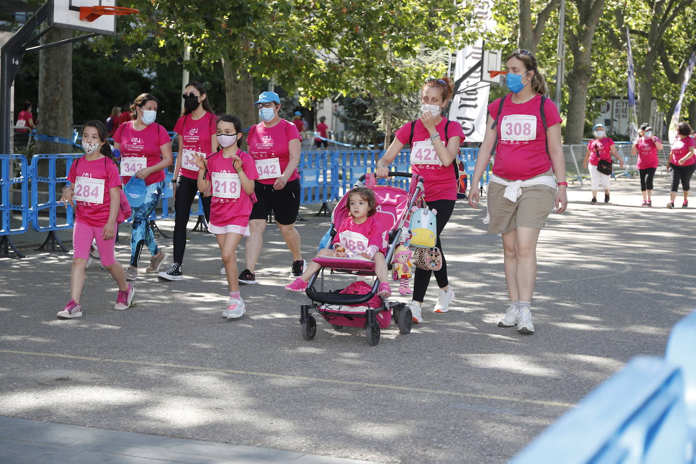 Fotos: IV Marcha y Carrera de las Mujeres en Valladolid (4/5)