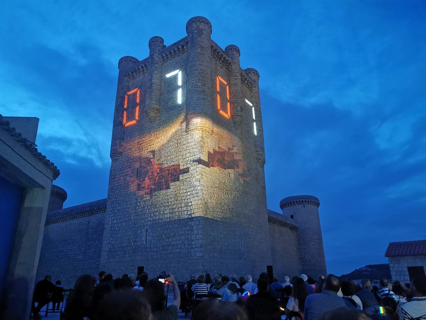 Fotos: Un videomapping recuerda en Torrelobatón la victoria de los comuneros en la localidad en 1521