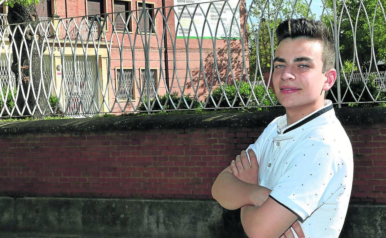 El ganador de la Olimpiada Regional: «Creo que las matemáticas hay que enseñarlas de una forma distinta»
