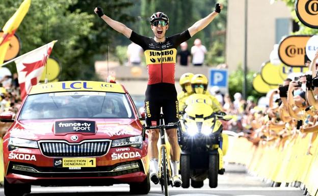 Van Aert triunfa en el Mont Ventoux y Pogacar sufre