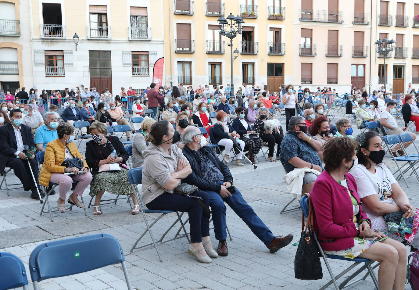 Fotos: La OSCyL felicita a la Catedral de Palencia en su séptimo centenario