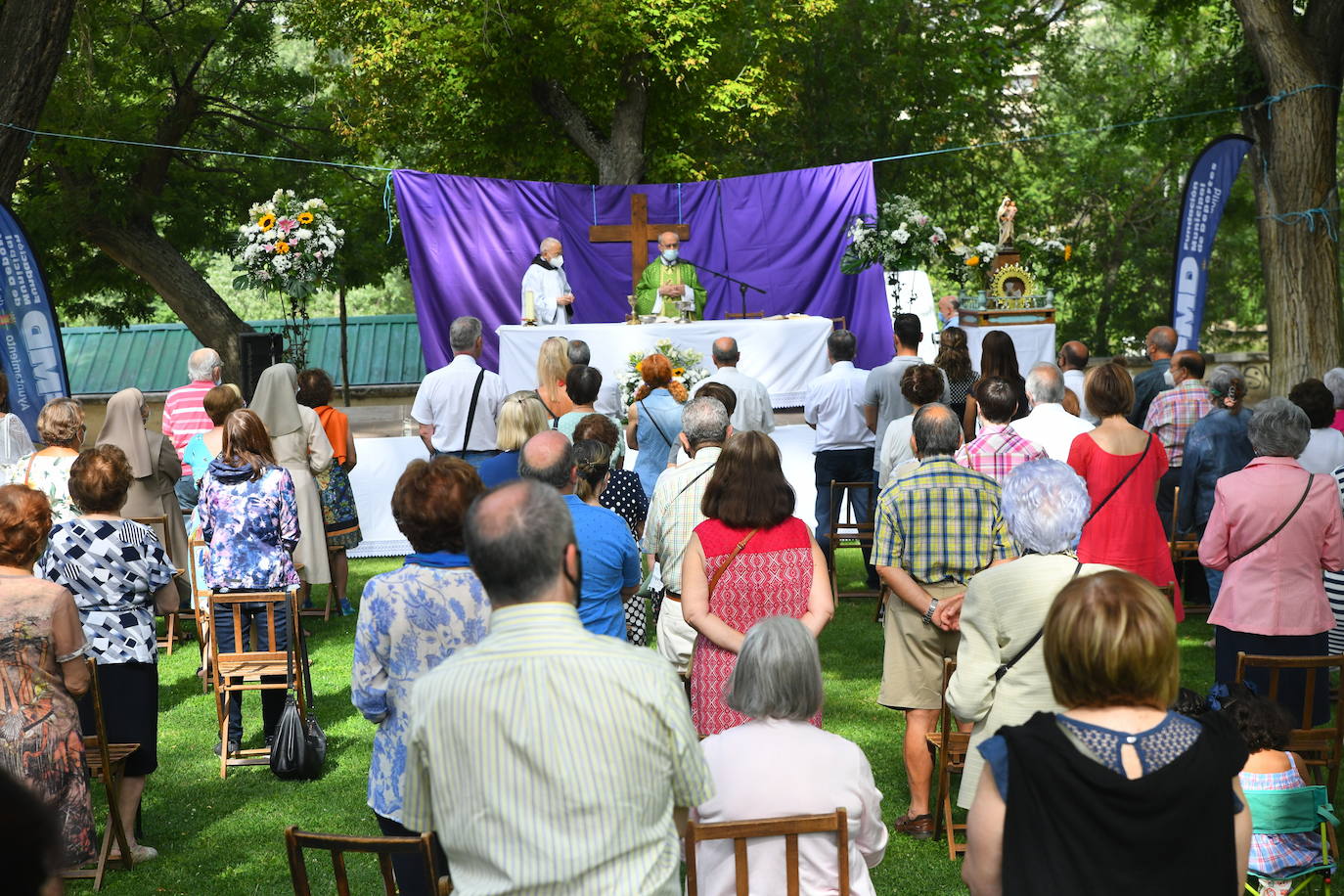 La Virgen del Carmen recorre las aguas del Pisuerga