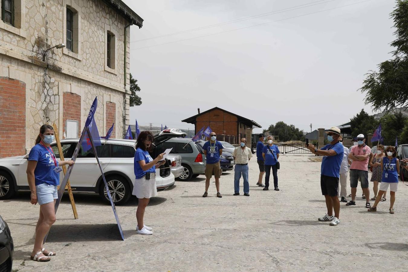 Concentración en Peñafiel reivindicando la Autovía del Duero