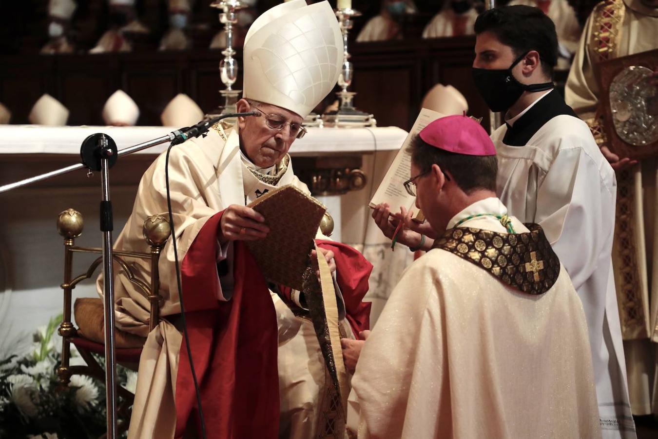 Ordenación como obispo de Rotdom de Aurelio García