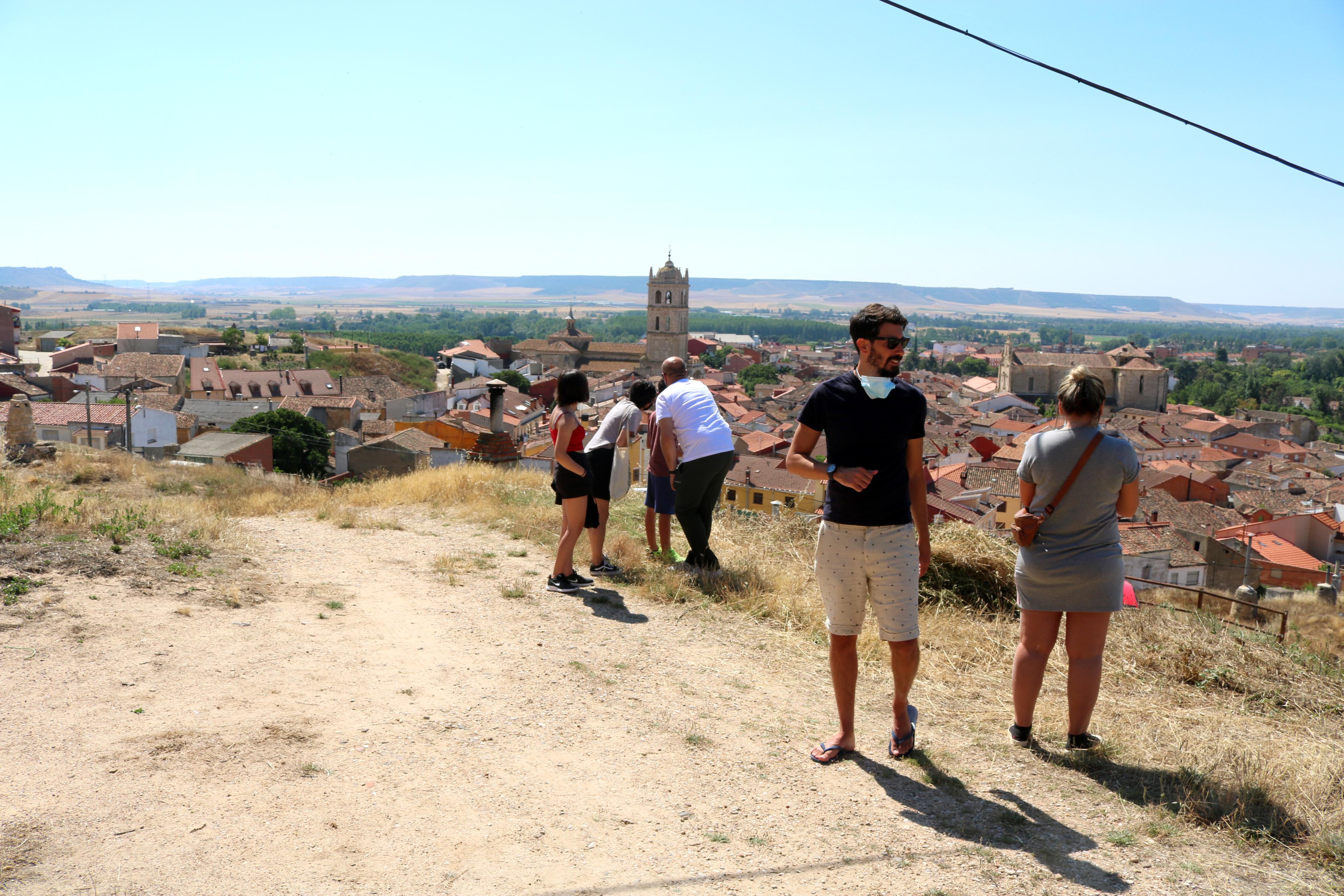 Los visitantes disfrutaron de la riqueza del patrimonio eldanense