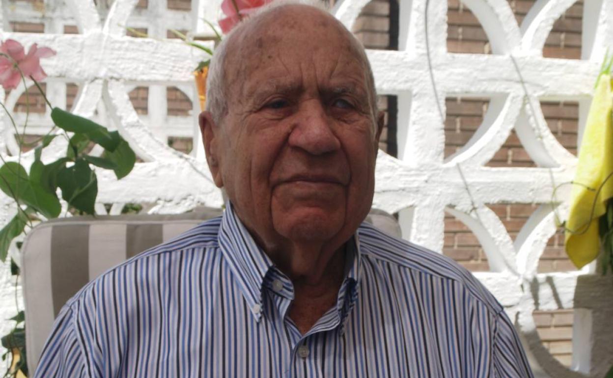 Cirilo Sanz Sanz, 'el abuelo de Íscar', cumple 102 años
