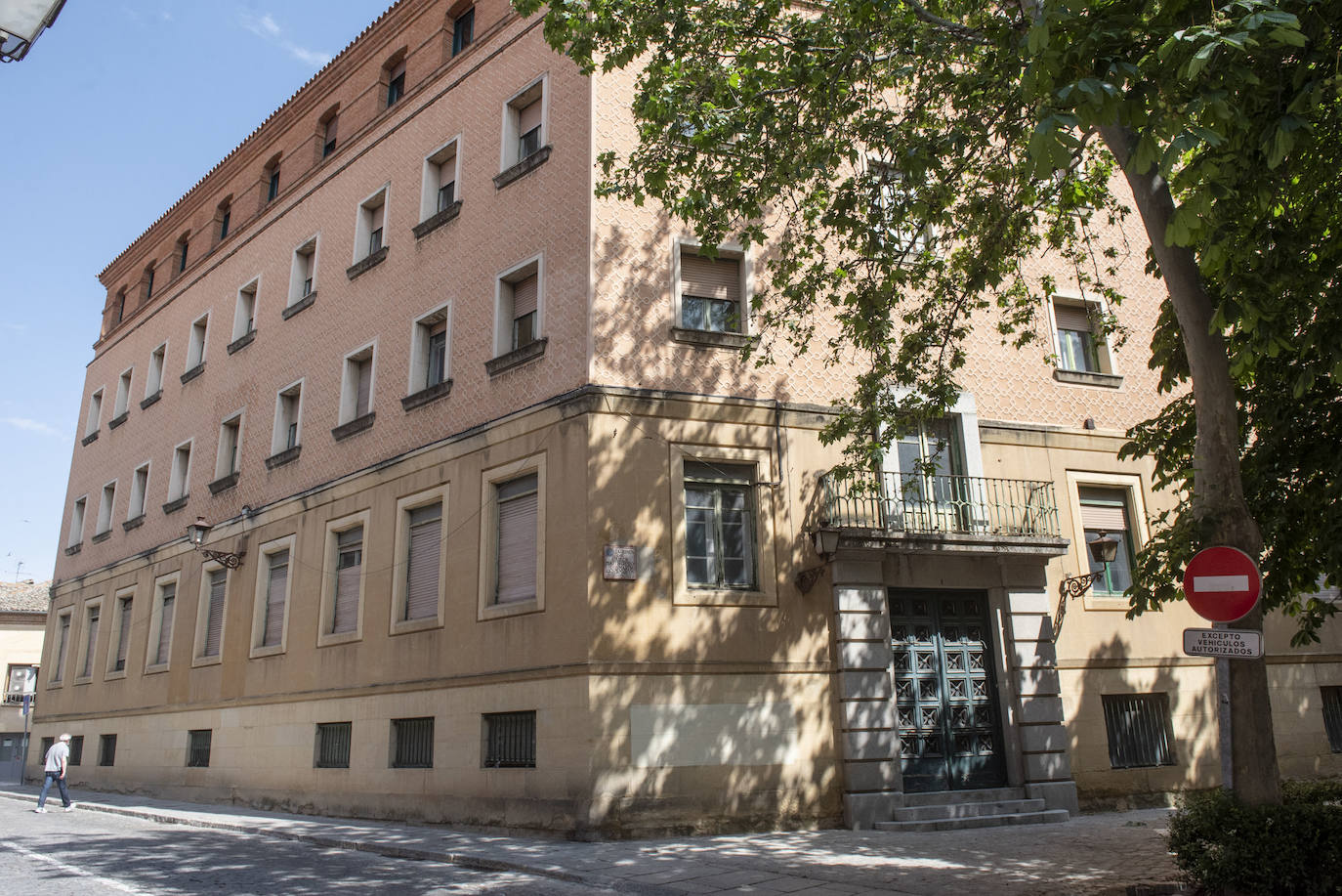 Antiguo hospital Policlínico de Segovia.