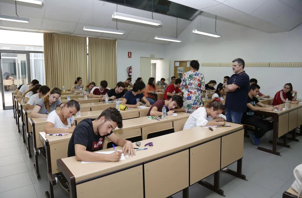 El 89,97% De Los Estudiantes Supera La Prueba Extraordinaria De Acceso ...