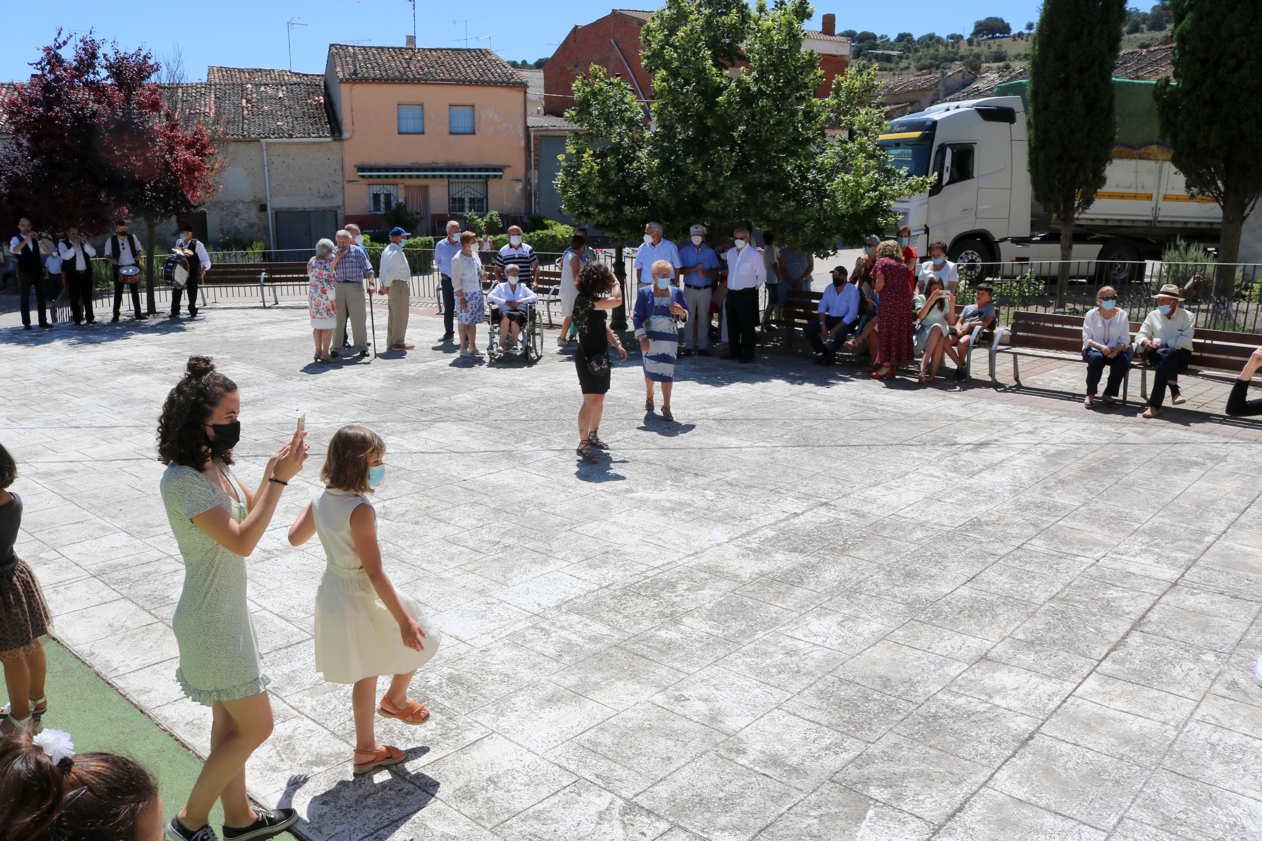 Los ceviqueños danzaron en honor a la Virgen del Carmen