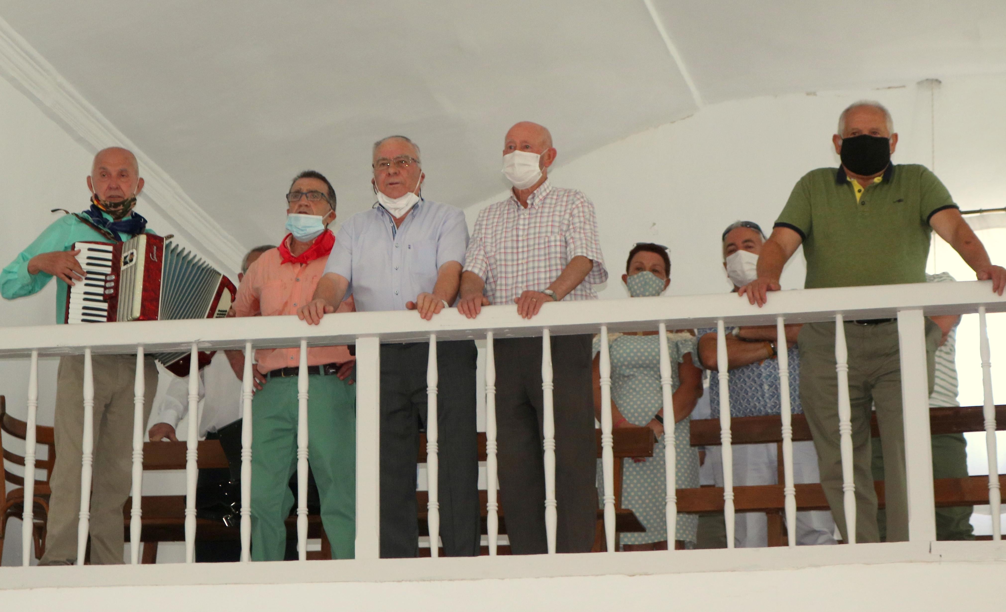 Los ceviqueños danzaron en honor a la Virgen del Carmen