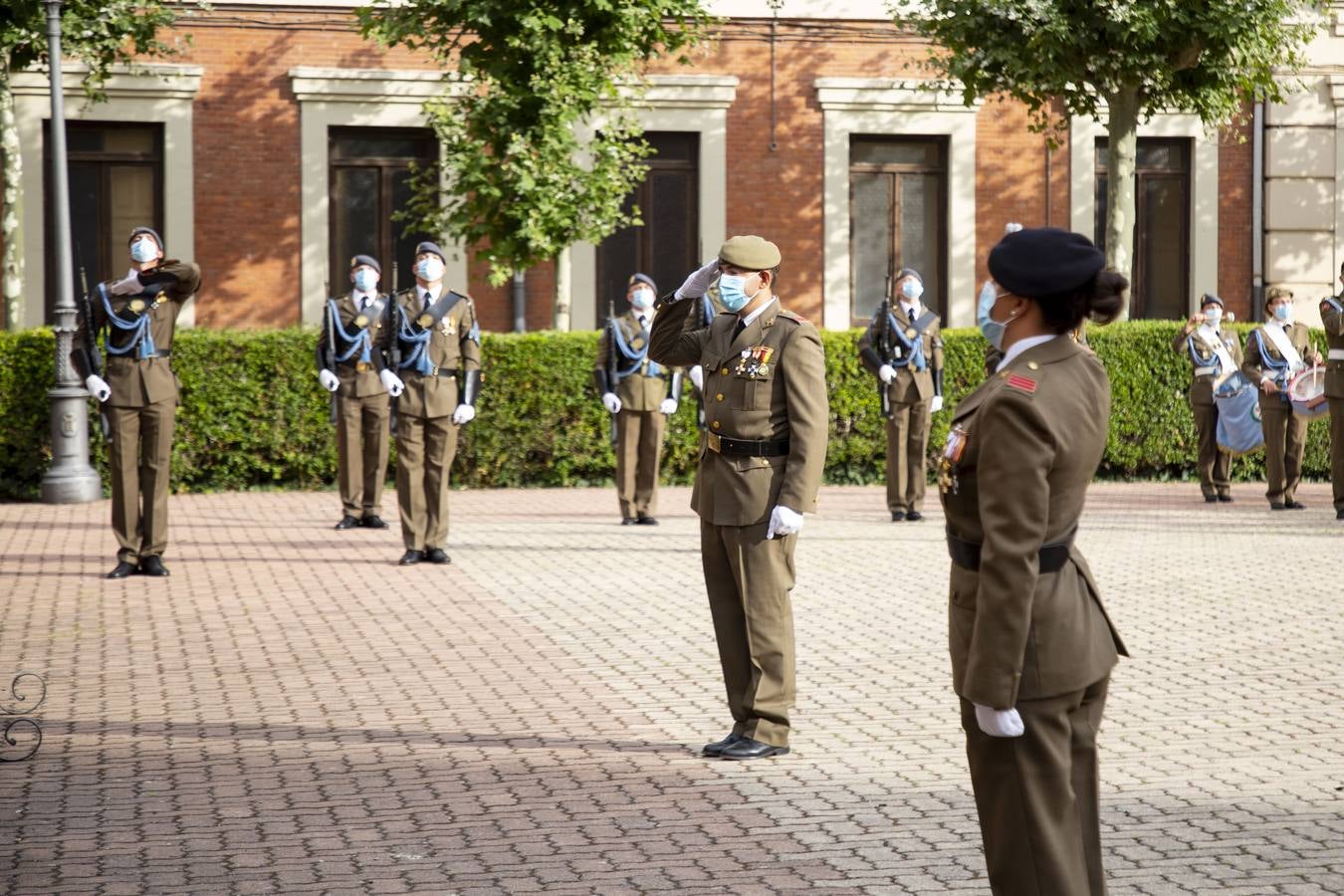 Fotos: La Academia de Caballería de Valladolid celebra un acto militar en honor a Santiago Apóstol