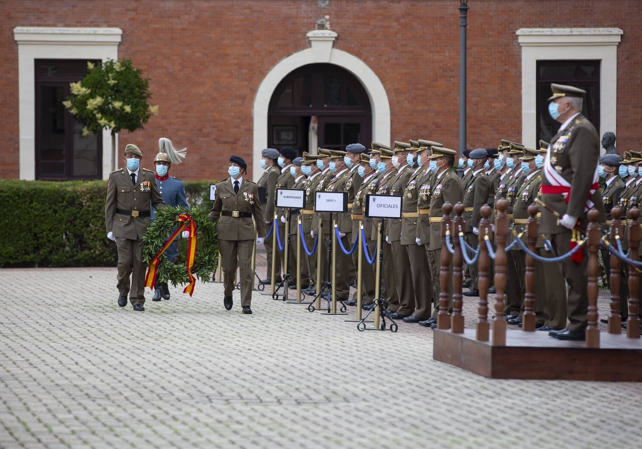 Fotos: La Academia de Caballería de Valladolid celebra un acto militar en honor a Santiago Apóstol