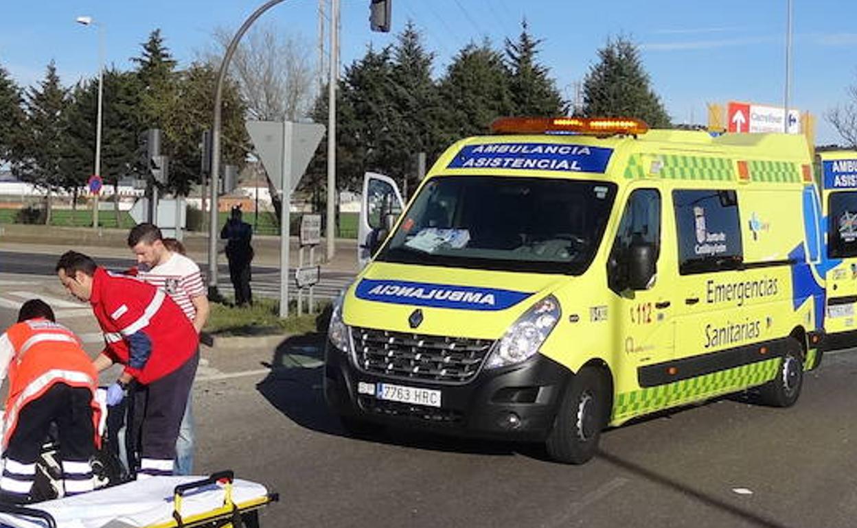 Imagen de archivo de asistencia de los servicios de emergencia de Castilla y León. 