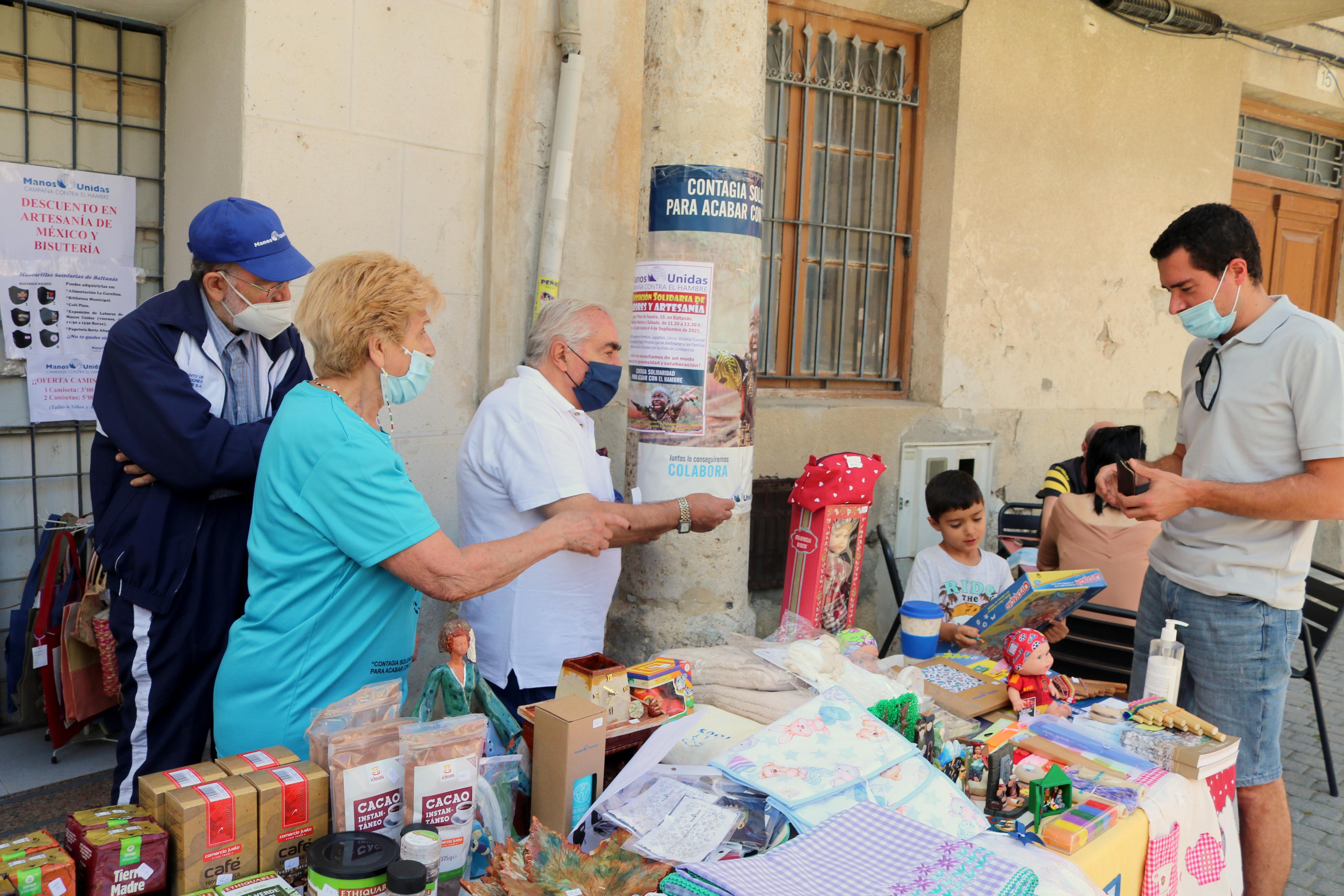 Alimentación y artesanía se dieron cita en Baltanás