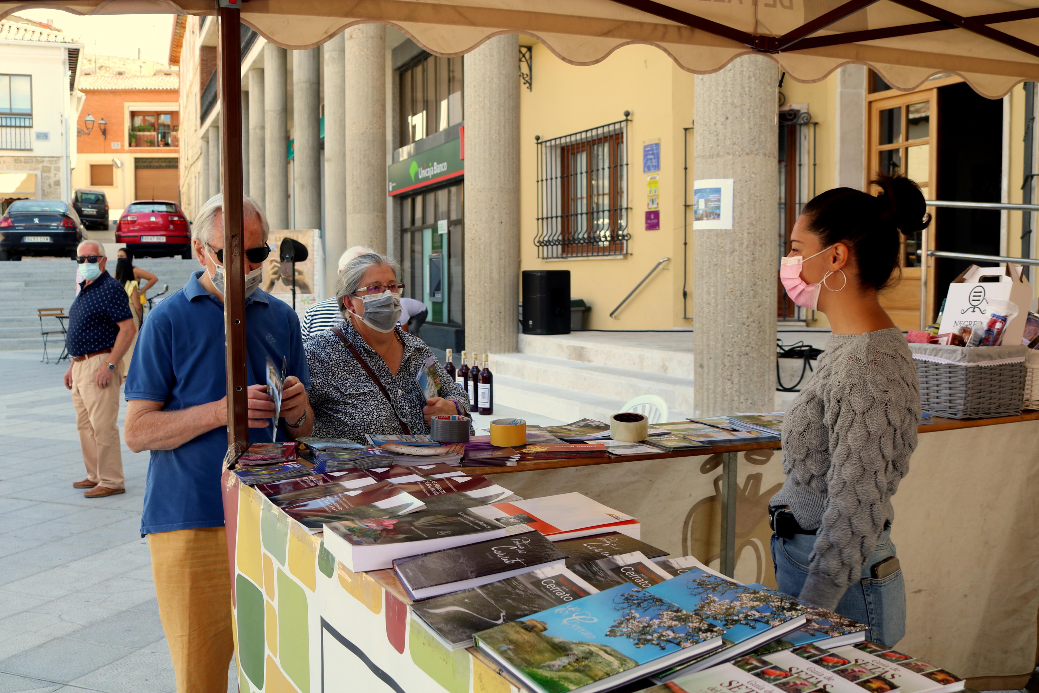 Alimentación y artesanía se dieron cita en Baltanás