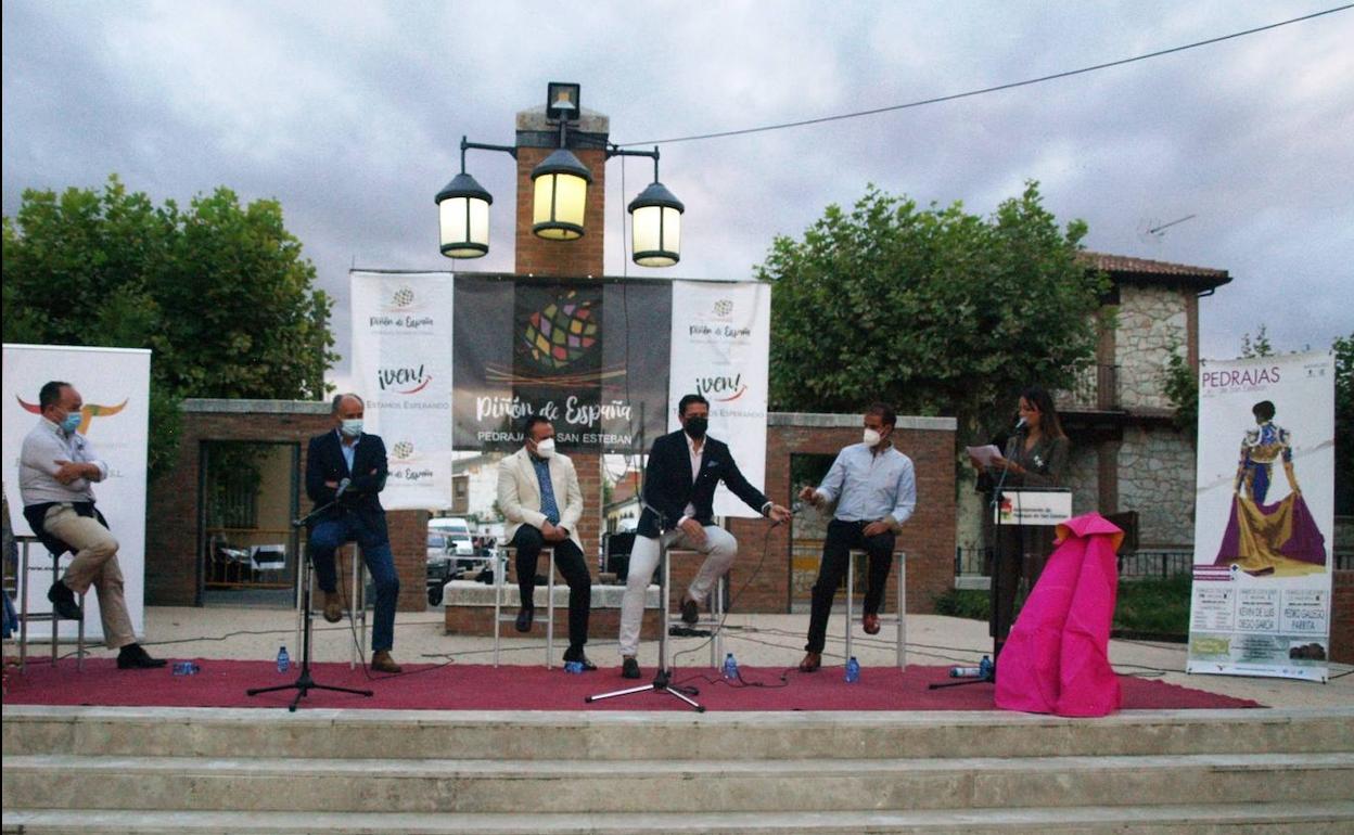 Presentación de la feria taurina de Pedrajas. .