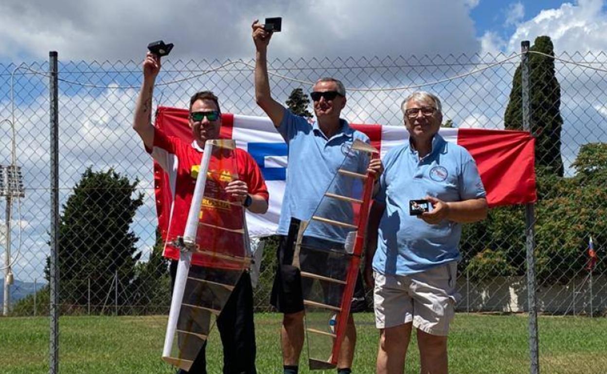 Gonzalo, Mateo y Antonello, el podio de Barcelona