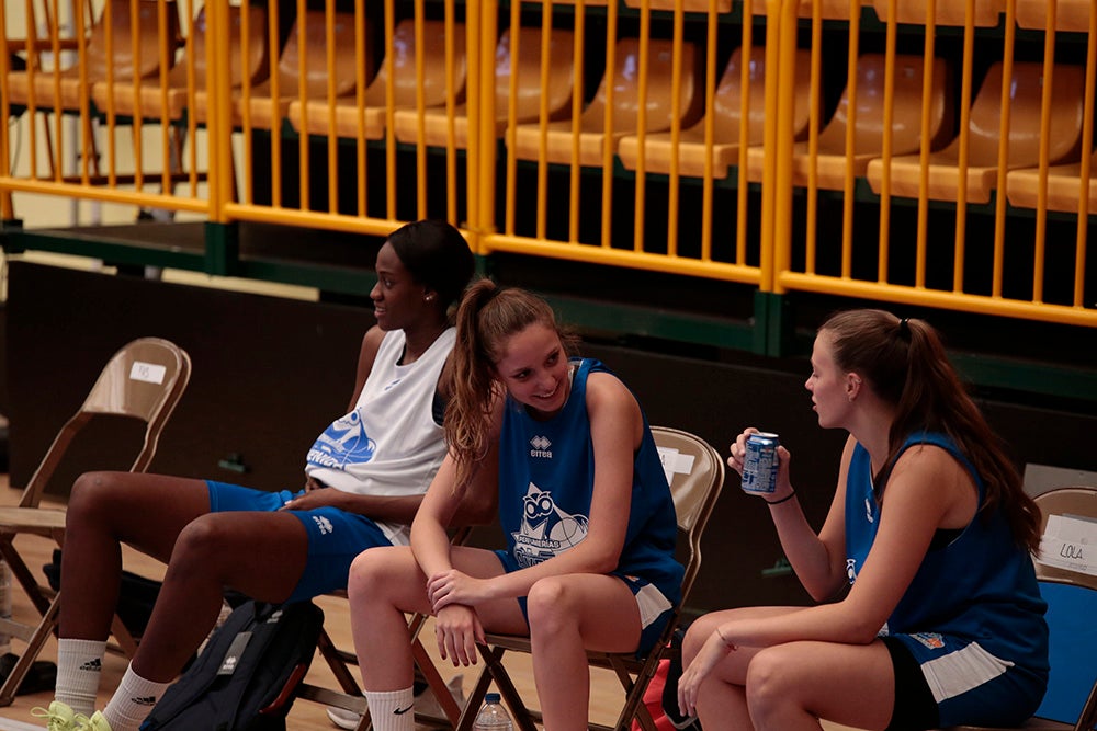 Fotos: Primer entrenamiento del CB Avenida 21/22