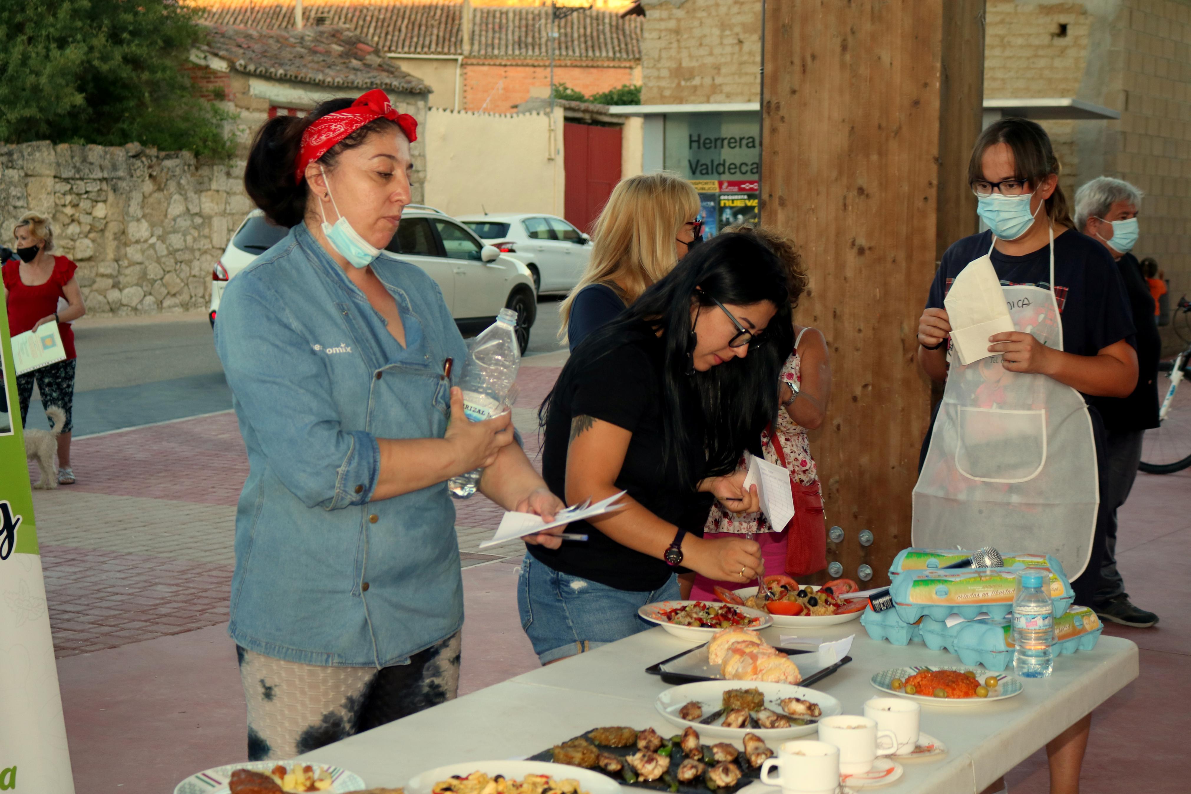 La localidad cerrateña disfrutó del cocinado de más de veinte platos