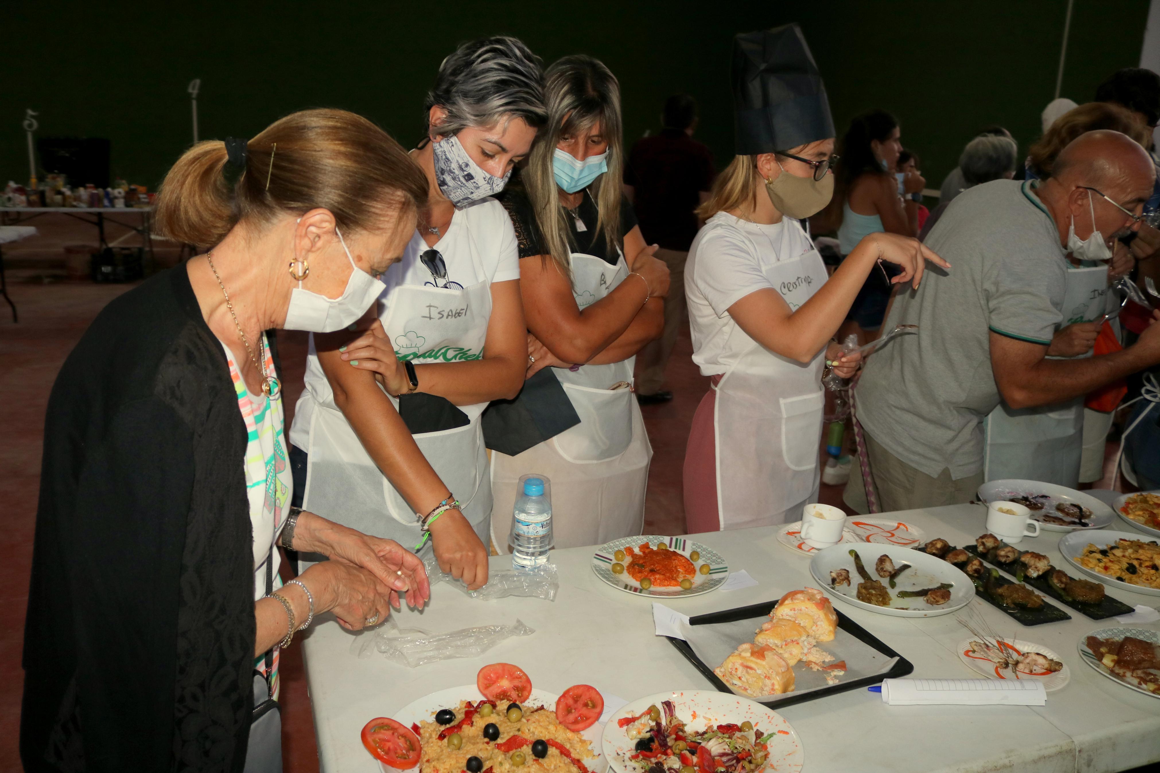 La localidad cerrateña disfrutó del cocinado de más de veinte platos