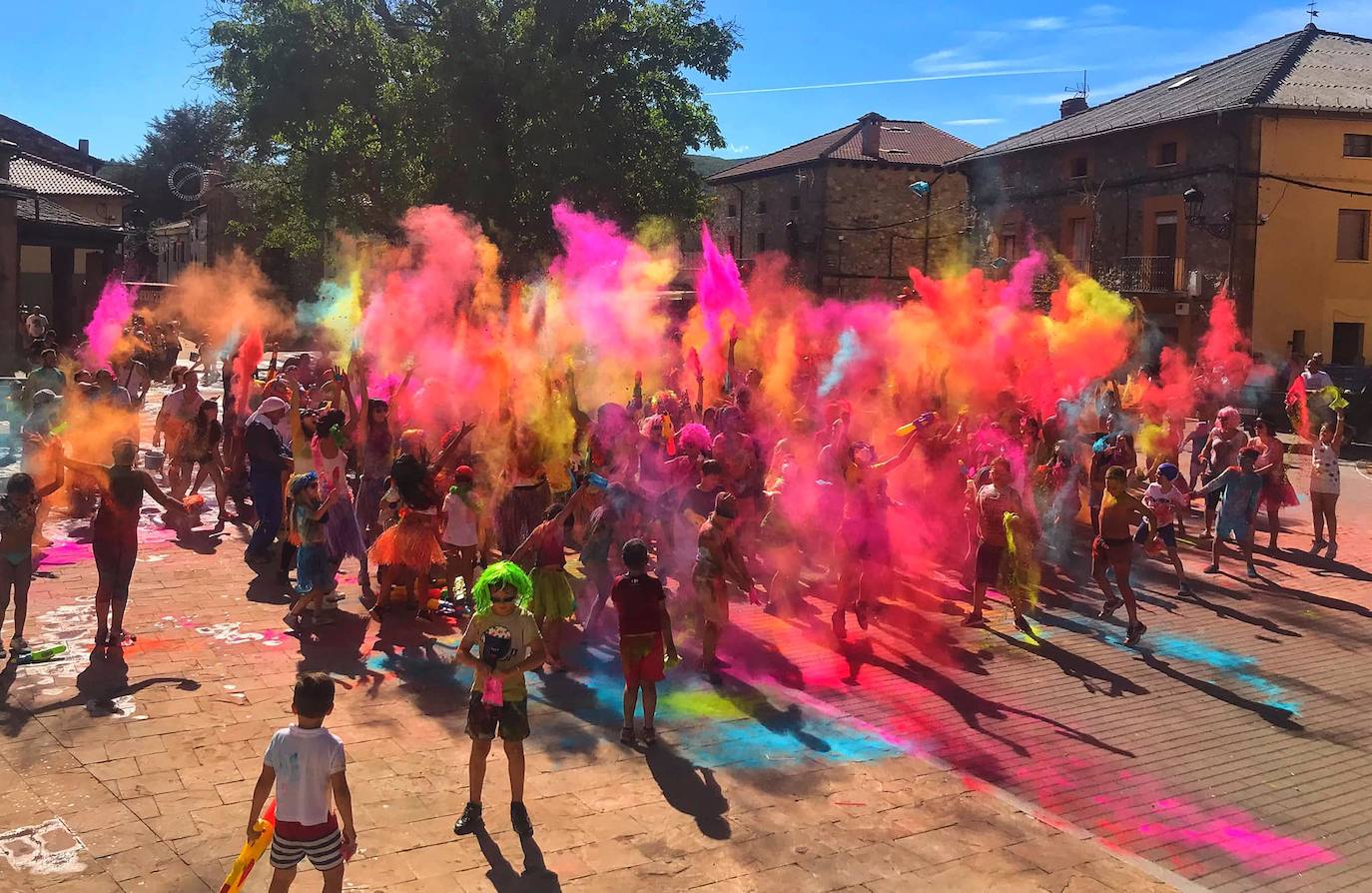 Una edición pasada de la Color Race.