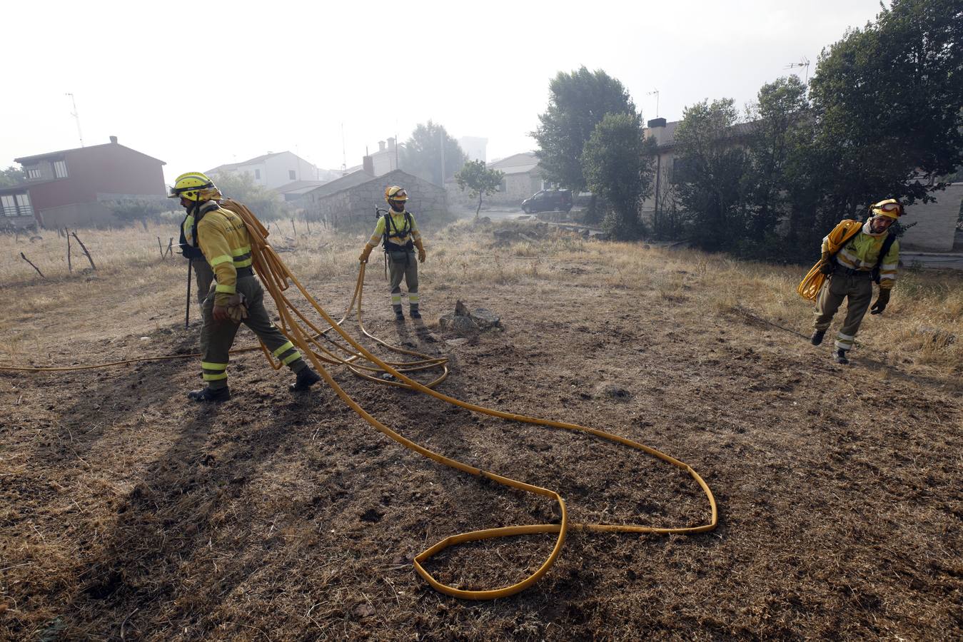 Fotos: El incendio forestal de Navalacruz obliga a desalojar varios pueblos de Ávila