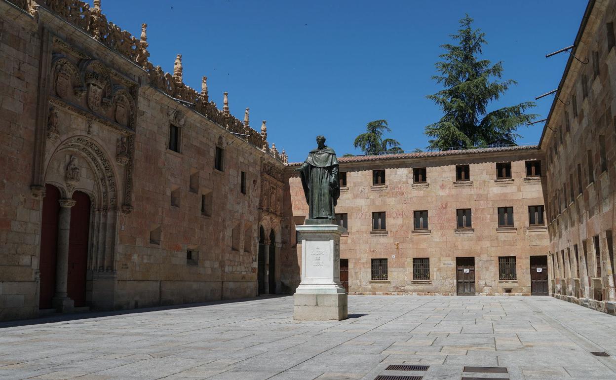 Patio de escuelas de la Universidad de Salamanca. 