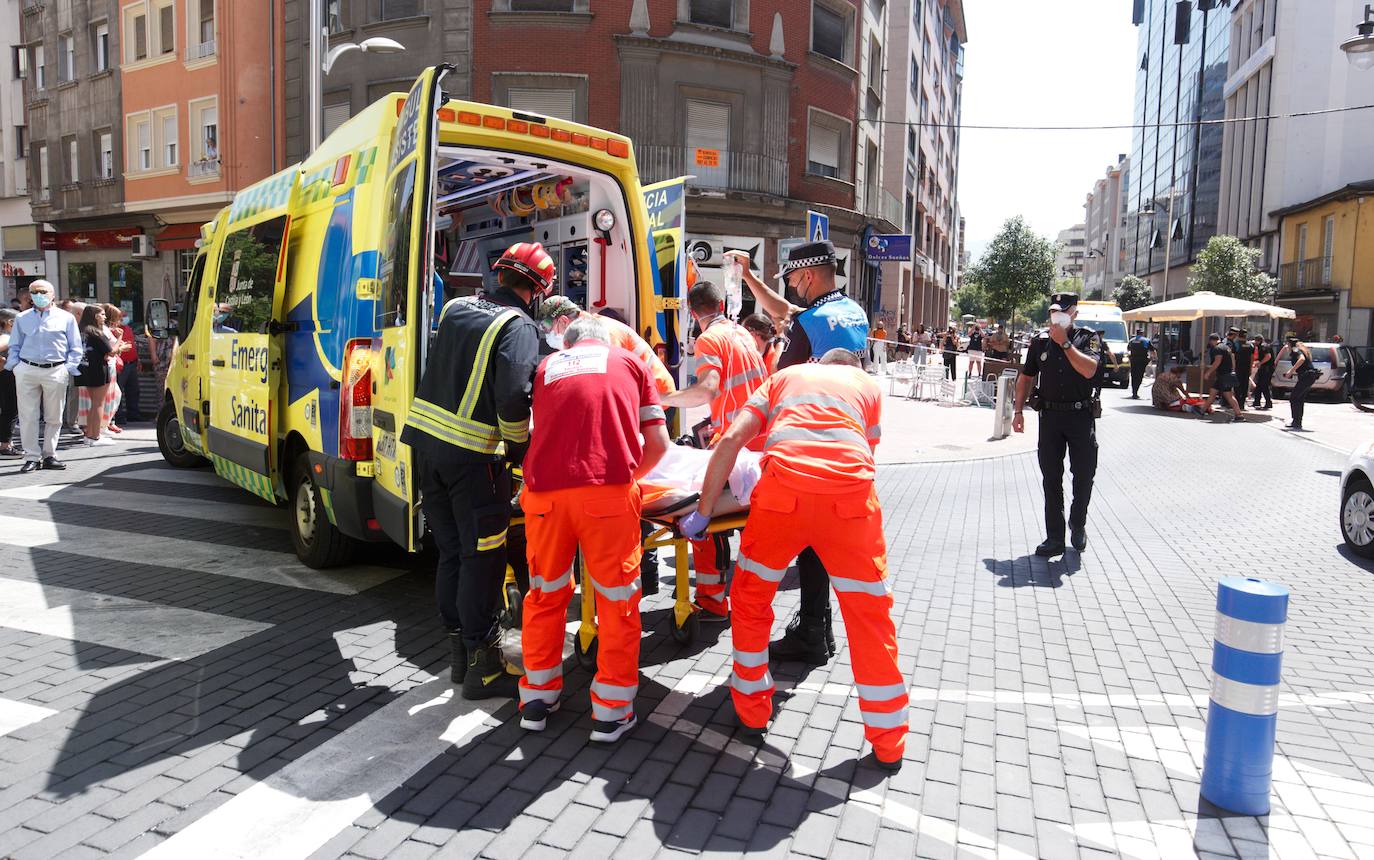 Fotos: Un atropello múltiple en Ponferrada deja una mujer fallecida y cinco heridos