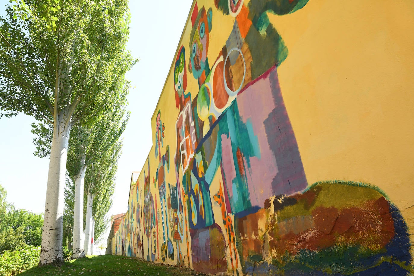 Los murales que lucen en algunas fachadas de Valladolid.