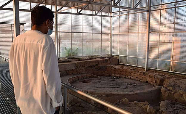 Casa principal del poblado, lugar donde se han hecho los descubrimientos. 