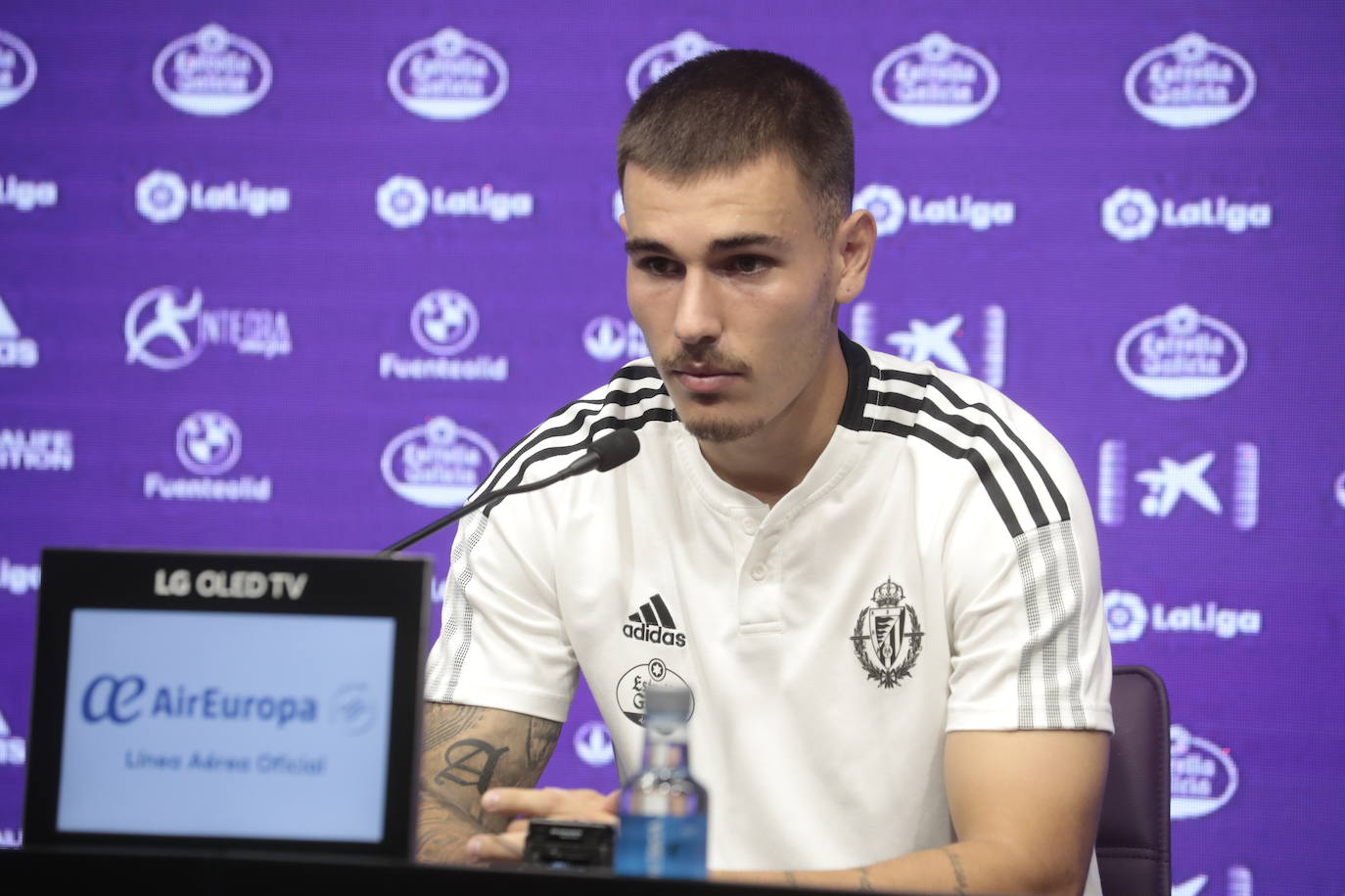Hugo Vallejo, en su presentación como jugador del Real Valladolid.