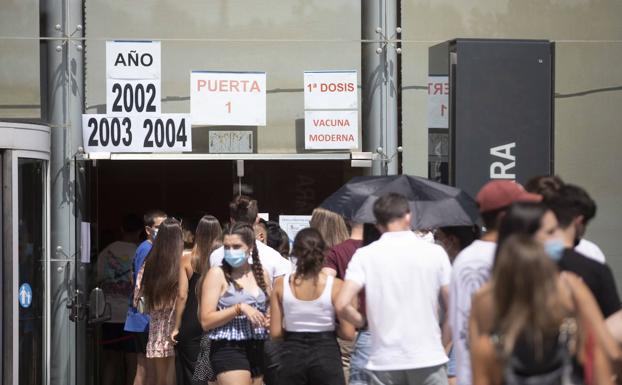 Activada la autocita para la segunda dosis de Pfizer a partir de septiembre en Valladolid