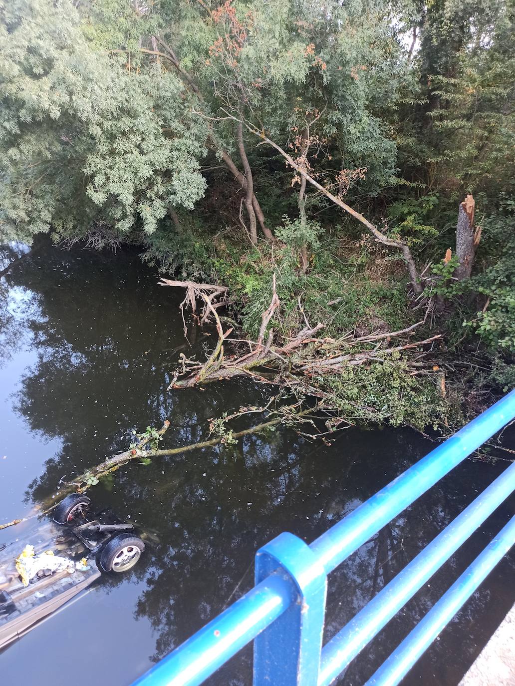 Rescate en el río Nela.