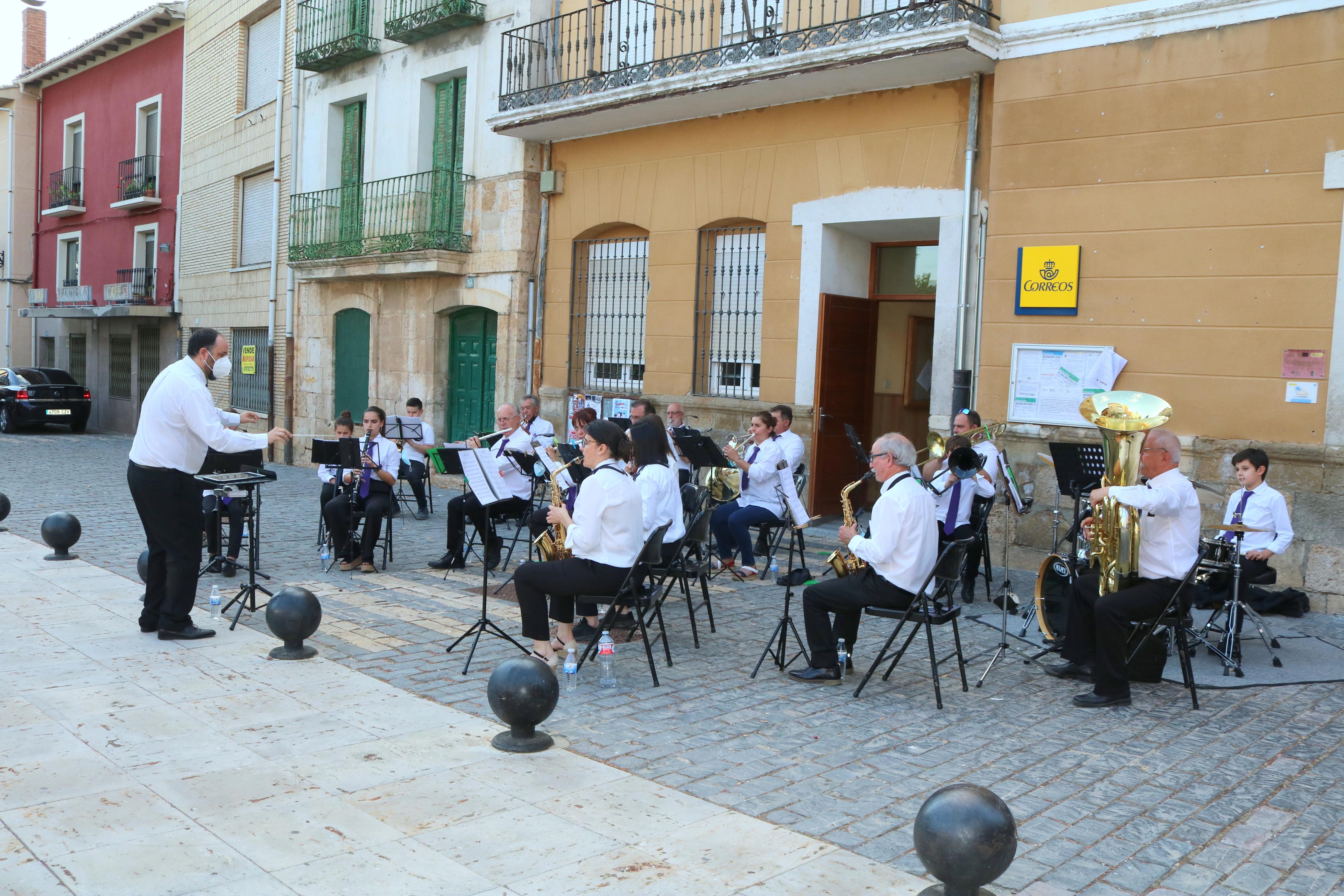 Torquemada disfrutó del Concierto ofrecido por la Banda de Música Comarcal de la ACJB