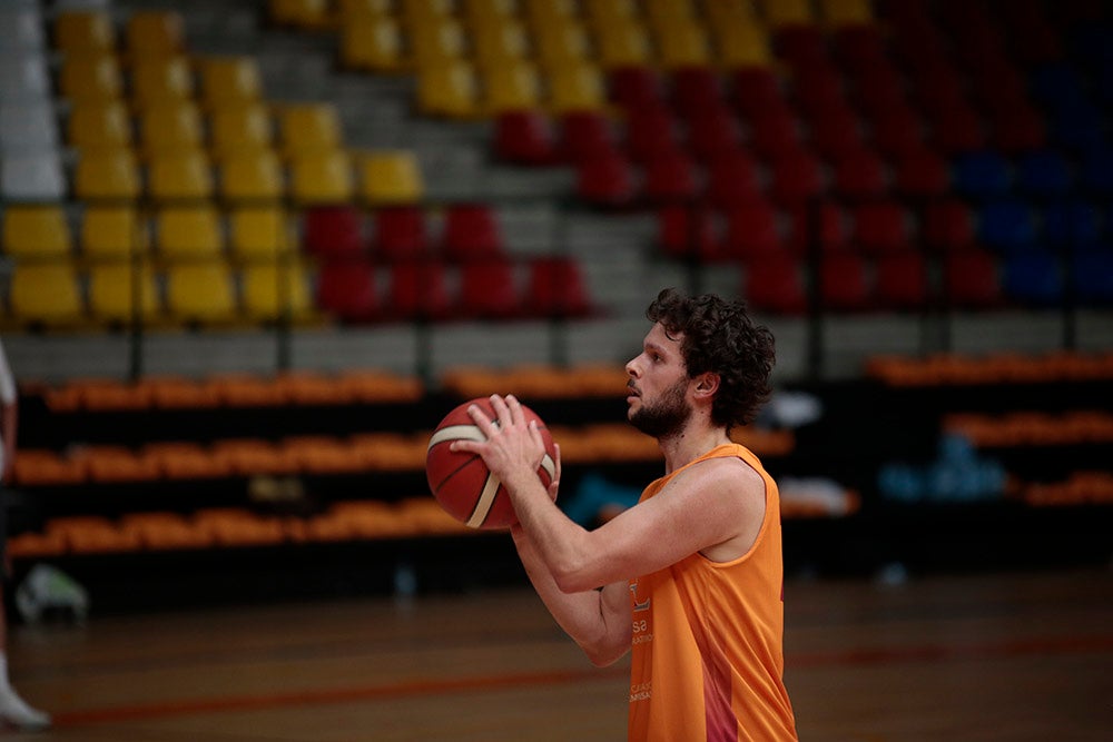 El Aquimisa ya entrena en el pabellón de Carbajosa de la Sagrada 