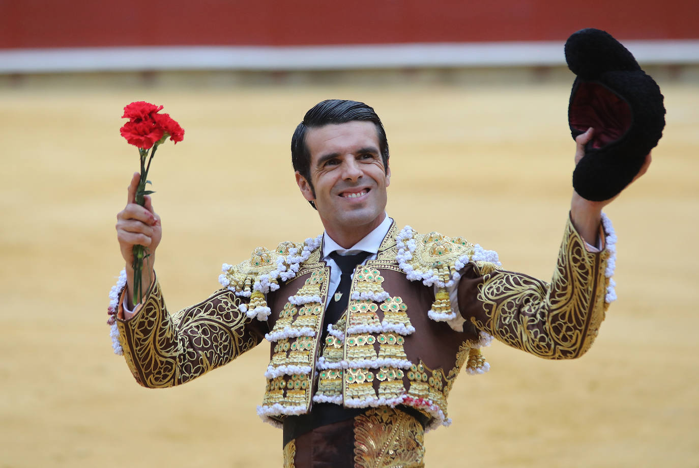 Los toros de Zalduendo estuvieron muy por debajo de los toreros en el festejo que abría el ciclo de San Antolín