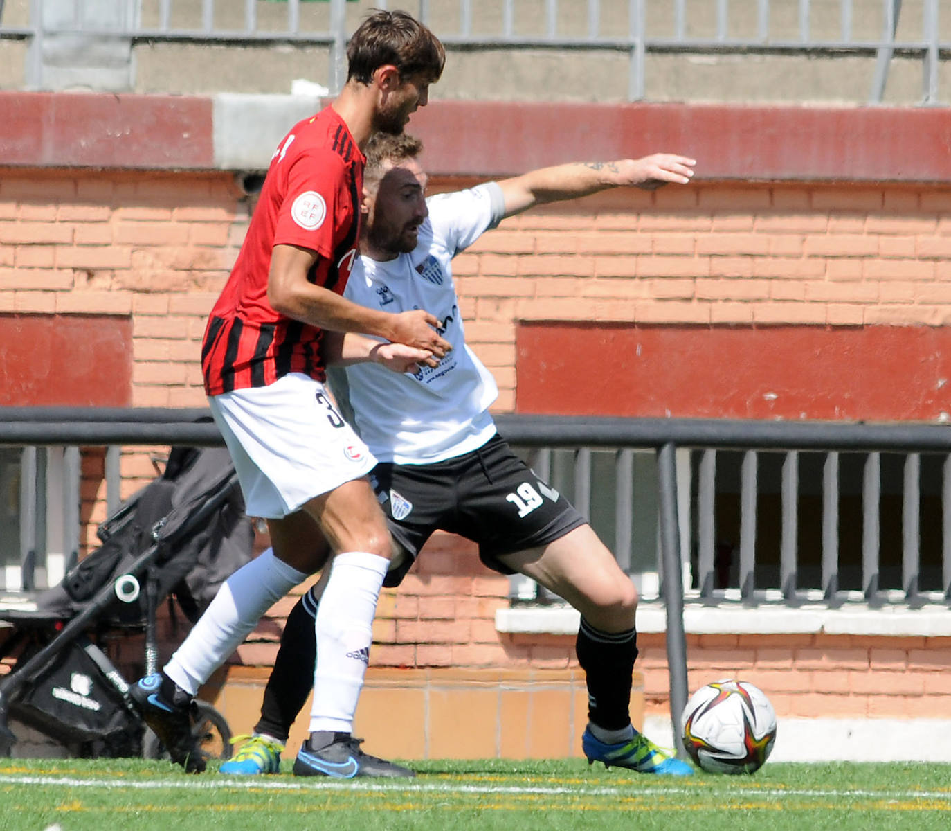 Partido de la Segunda Federación entre Adarve y Gimnastica Segoviana 