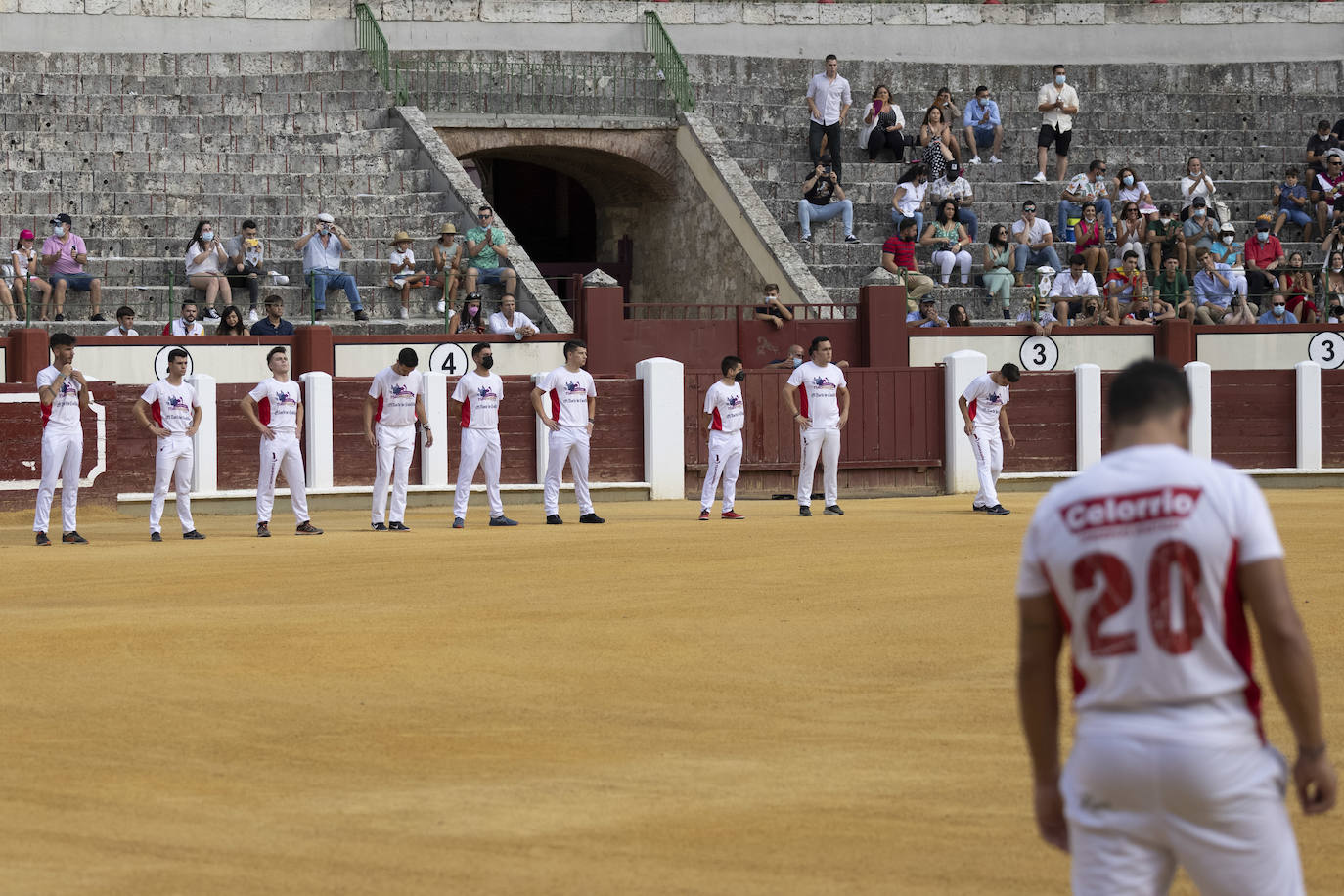 Fotos: Cortes. Liga del Corte Puro en la Plaza de Toros de Valladolid