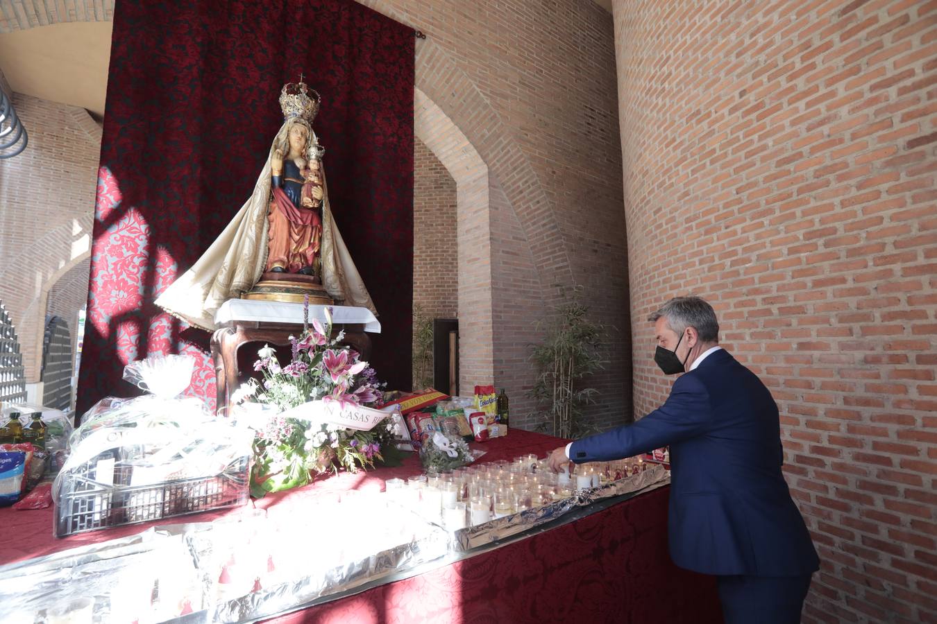 Fotos: Ofrendas a la Virgen de San Lorenzo de Valladolid